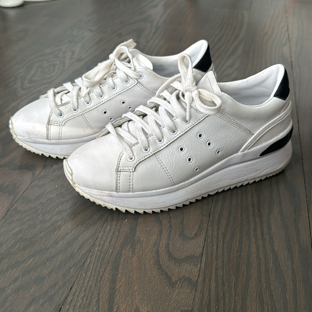 Onitsuka Tiger Lawnship Sneaker